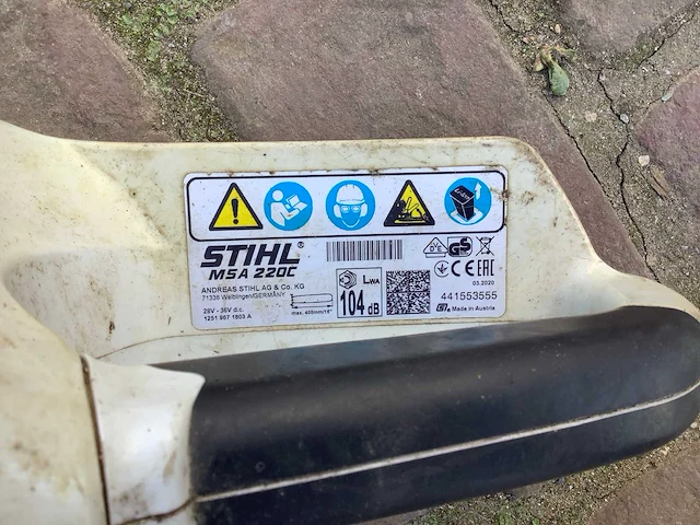 2020 stihl msa220c kettingzaag - afbeelding 4 van  4