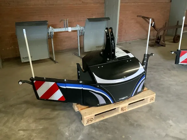 2020 sw1000 tractor bumper “1000 kg” - afbeelding 6 van  13