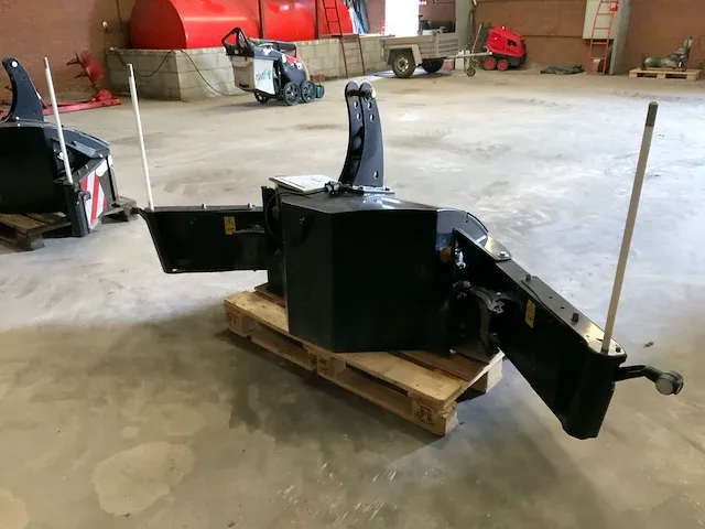 2020 sw1000 tractor bumper “1000 kg” - afbeelding 7 van  13