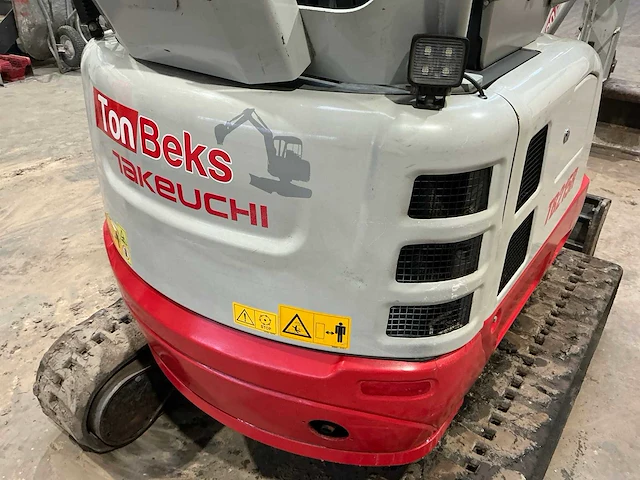 2020 takeuchi tb215r minigraafmachine - afbeelding 6 van  34