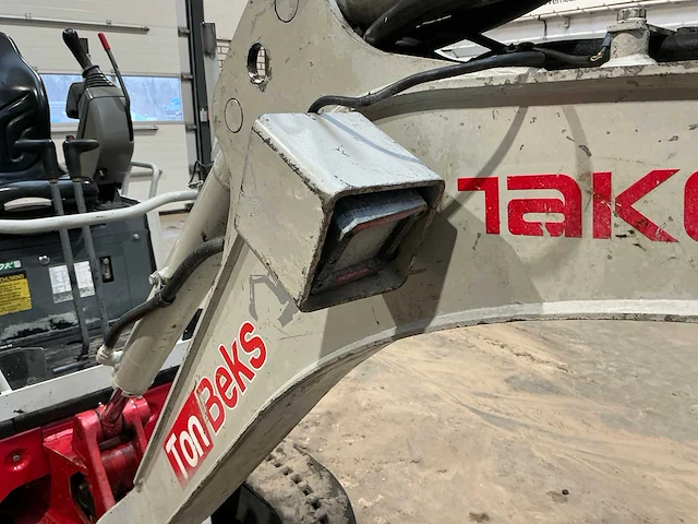 2020 takeuchi tb215r minigraafmachine - afbeelding 10 van  34