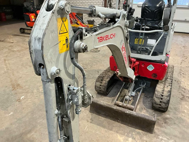 2020 takeuchi tb215r minigraafmachine - afbeelding 16 van  34