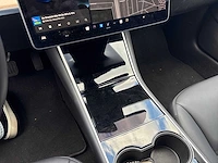 2020 tesla model 3 sr+ personenauto - afbeelding 12 van  41