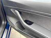 2020 tesla model 3 sr+ personenauto - afbeelding 23 van  41