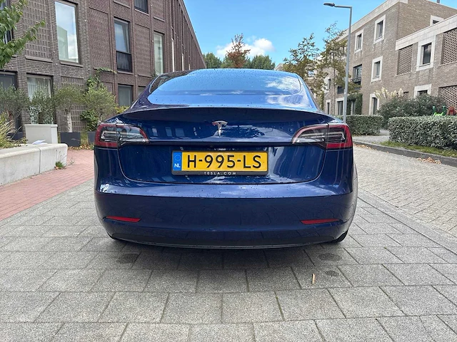 2020 tesla model 3 sr+ personenauto - afbeelding 4 van  41