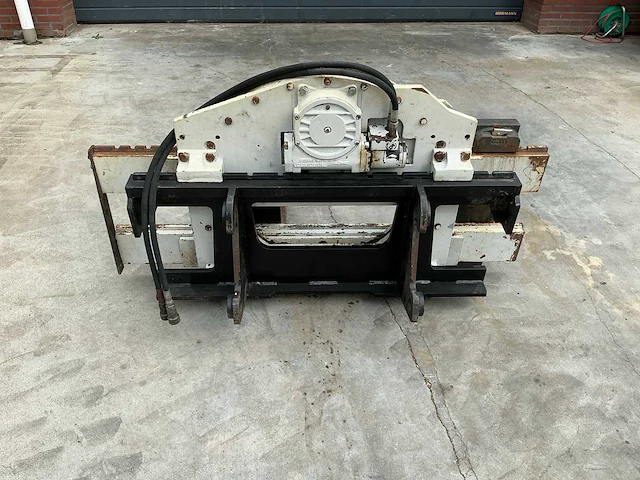 2020 tobroco-giant pv-3a-1200-z hydraulisch draaibaar palletvork - afbeelding 12 van  17