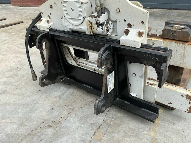 2020 tobroco-giant pv-3a-1200-z hydraulisch draaibaar palletvork - afbeelding 17 van  17