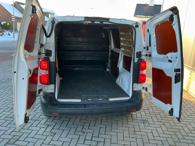 2020 toyota proace worker bedrijfswagen - afbeelding 8 van  37
