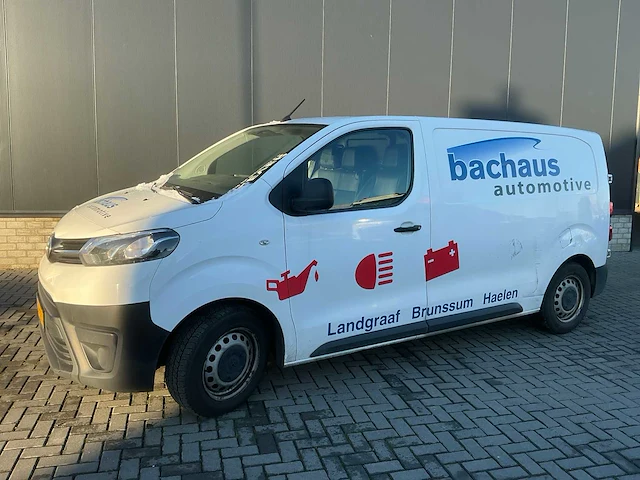 2020 toyota proace worker bedrijfswagen - afbeelding 1 van  37