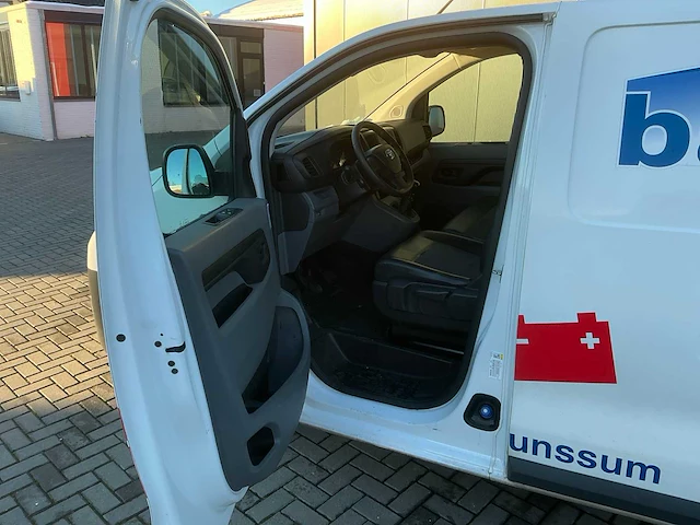2020 toyota proace worker bedrijfswagen - afbeelding 34 van  37