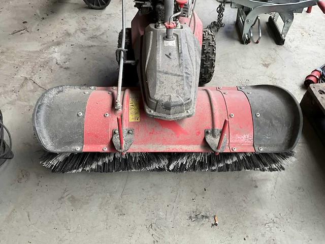 2020 trex gs100v-k zelfrijdende veegmachine - afbeelding 5 van  12
