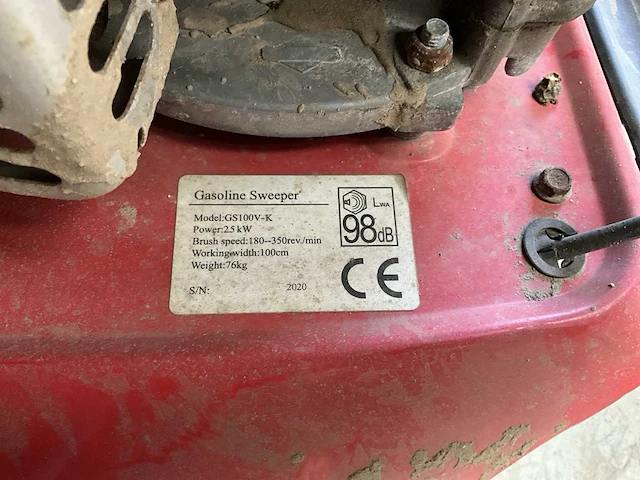 2020 trex gs100v-k zelfrijdende veegmachine - afbeelding 4 van  12
