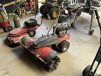 2020 trex gs100v-k zelfrijdende veegmachine - afbeelding 1 van  12