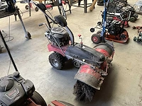 2020 trex gs100v-k zelfrijdende veegmachine - afbeelding 5 van  12