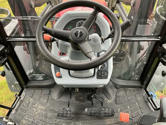 2020 valtra a84f2h-4 vierwielaangedreven landbouwtractor - afbeelding 10 van  59