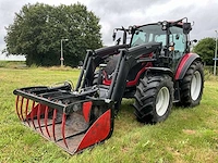 2020 valtra a84f2h-4 vierwielaangedreven landbouwtractor - afbeelding 1 van  59
