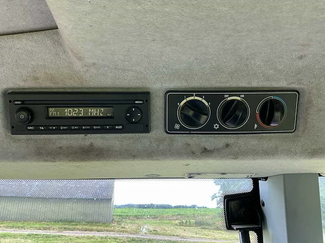 2020 valtra a84f2h-4 vierwielaangedreven landbouwtractor - afbeelding 19 van  59