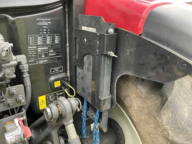 2020 valtra a84f2h-4 vierwielaangedreven landbouwtractor - afbeelding 37 van  59