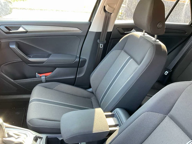 2020 volkswagen t-roc 1.5 tsi style business personenauto - afbeelding 32 van  34