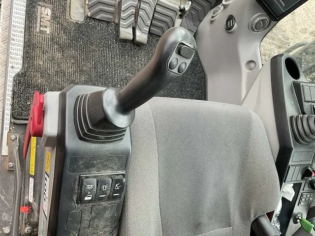 2020 volvo ec140elm rupsgraafmachine - afbeelding 22 van  33