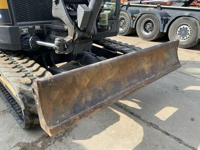 2020 volvo ecr88d pro midigraafmachine - afbeelding 10 van  37