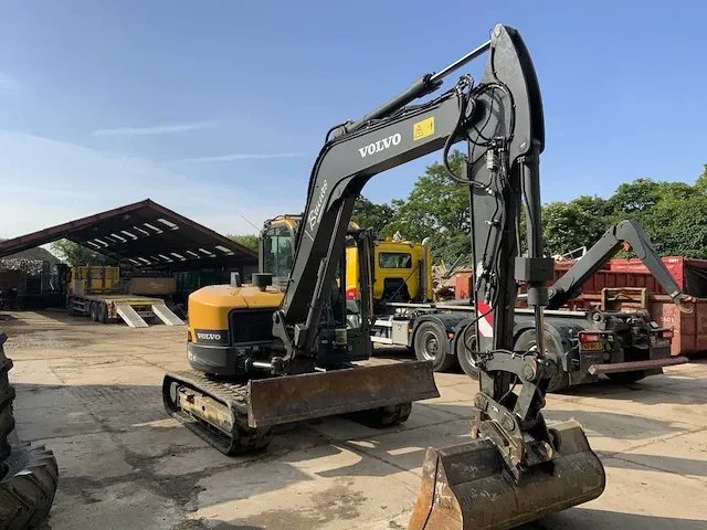 2020 volvo ecr88d pro midigraafmachine - afbeelding 1 van  37