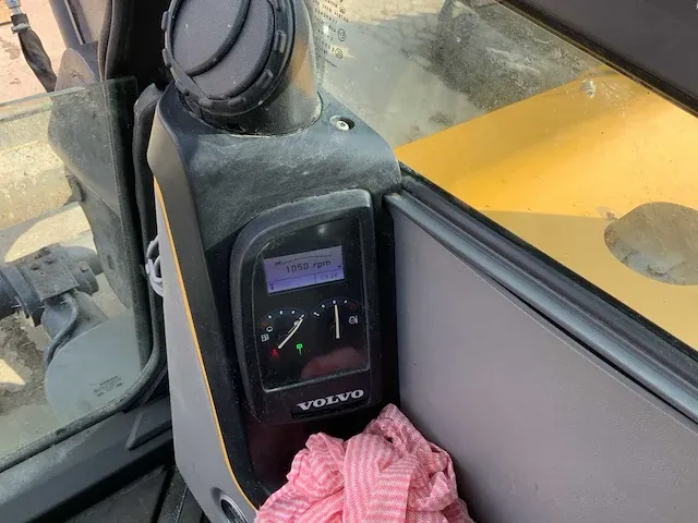 2020 volvo ecr88d pro midigraafmachine - afbeelding 30 van  37