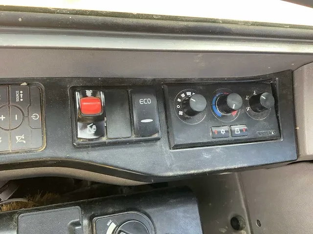 2020 volvo ecr88d pro midigraafmachine - afbeelding 31 van  37