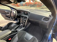 2020 volvo v40 1.5 t3 polar+ sport personenauto - afbeelding 16 van  44