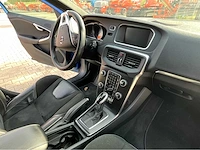 2020 volvo v40 1.5 t3 polar+ sport personenauto - afbeelding 17 van  44