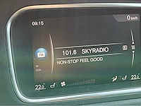 2020 volvo v40 1.5 t3 polar+ sport personenauto - afbeelding 21 van  44