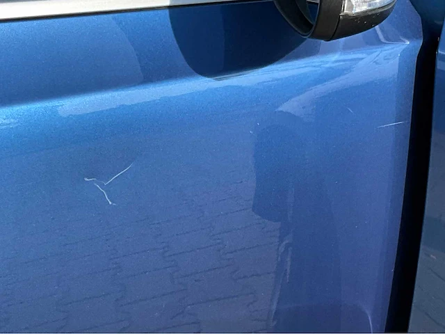 2020 volvo v40 1.5 t3 polar+ sport personenauto - afbeelding 34 van  44