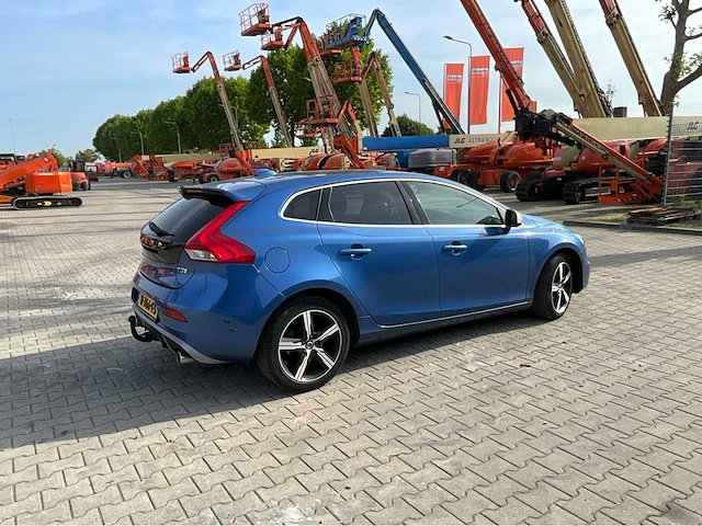 2020 volvo v40 1.5 t3 polar+ sport personenauto - afbeelding 7 van  44