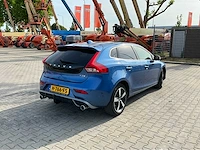 2020 volvo v40 1.5 t3 polar+ sport personenauto - afbeelding 8 van  44