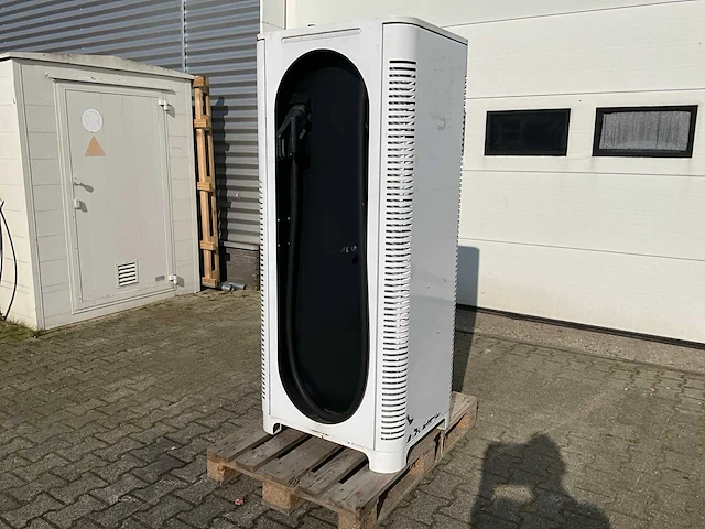 2020 xcharge 60kw dc lader / laadpaal - afbeelding 1 van  18