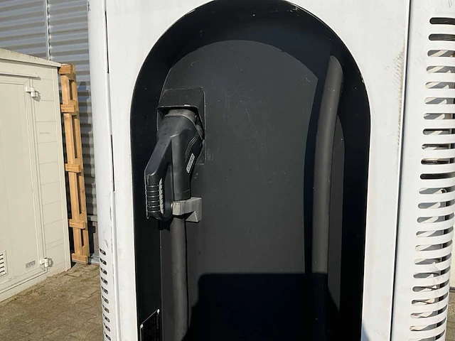 2020 xcharge 60kw dc lader / laadpaal - afbeelding 14 van  17