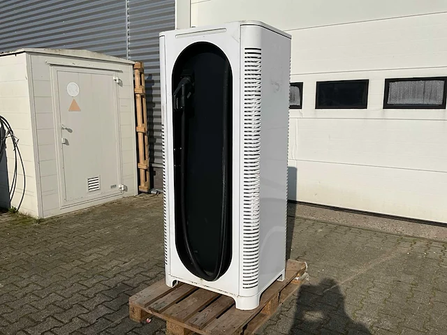 2020 xcharge 60kw dc lader / laadpaal - afbeelding 1 van  17