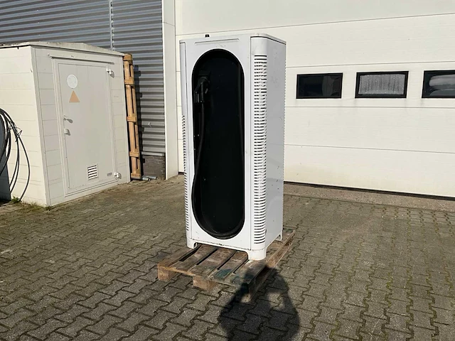 2020 xcharge 60kw dc lader / laadpaal - afbeelding 1 van  18