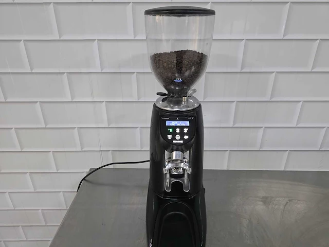 2021 - compack - e6 black - koffiemolen - afbeelding 1 van  6