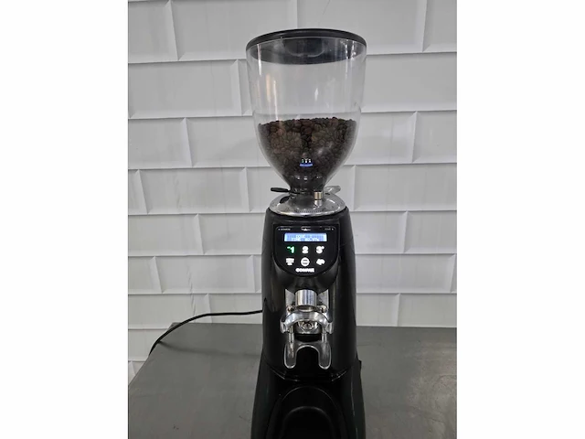 2021 - compack - e6 black - koffiemolen - afbeelding 2 van  6