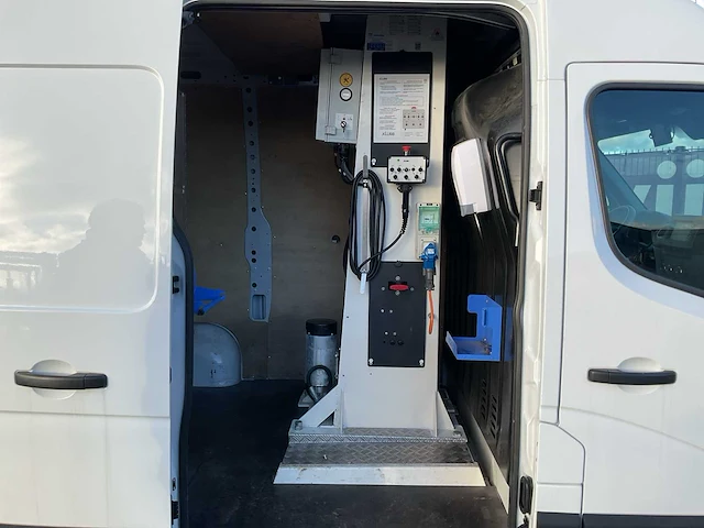 2021 - renault master - autohoogwerker/bedrijfswagen - afbeelding 25 van  25