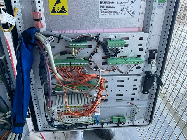 2021 abb irc5 single verpakkingsrobot - afbeelding 17 van  32