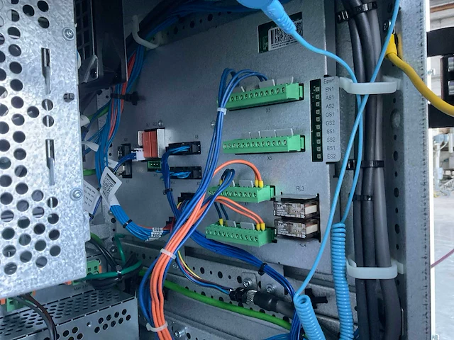 2021 abb irc5 single verpakkingsrobot - afbeelding 19 van  32