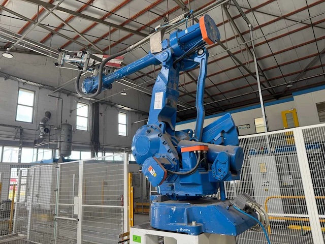 2021 abb irc5 single verpakkingsrobot - afbeelding 12 van  37
