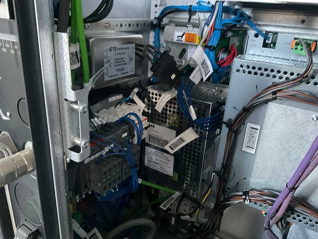 2021 abb irc5 single verpakkingsrobot - afbeelding 27 van  37