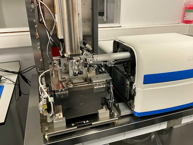 2021 agena massarray dx analyzer 4 analytische apparaat - afbeelding 10 van  12