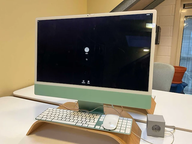 2021 apple imac 24-inch, m1 desktop - afbeelding 1 van  7