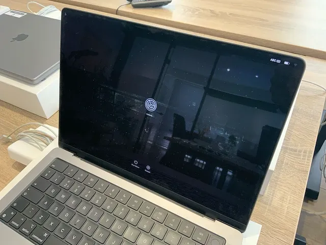2021 apple macbook pro 14" a2442 laptop - afbeelding 6 van  8