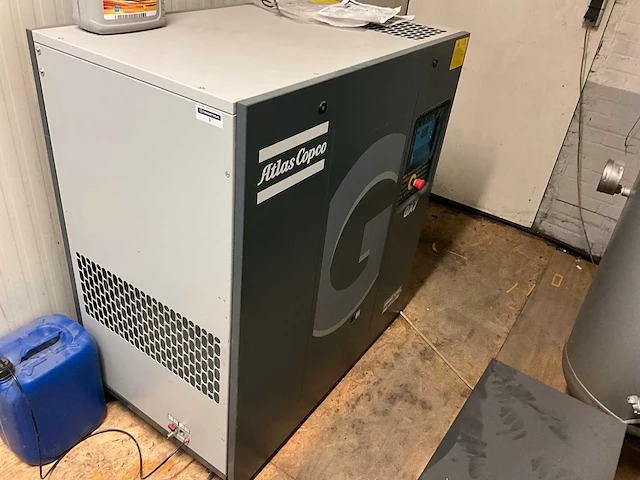 2021 atlas copco ga7p hogedrukcompressor - afbeelding 1 van  6