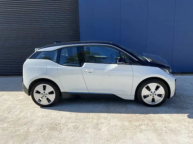 2021 bmw i3 lci 120ah bev personenauto - afbeelding 30 van  33